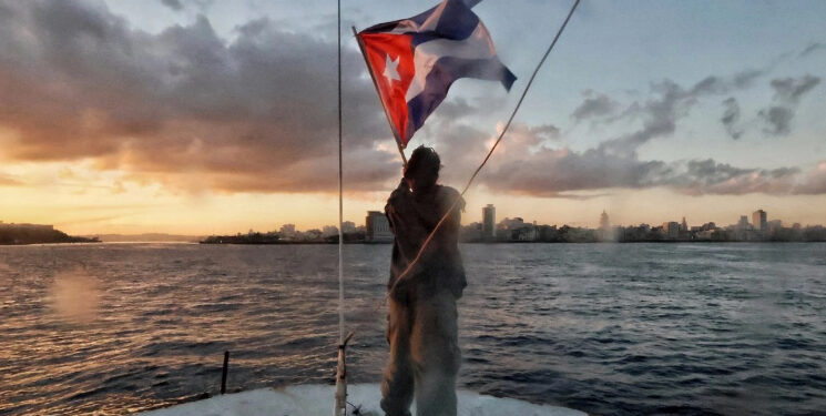 No a la agresión militar sobre Cuba. Contra el avance del fascismo en América Latina. Manifiesto internacional