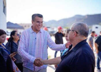 Más de 70 familias de Guaymas fortalecen su patrimonio con subsidio para la adquisición de cemento