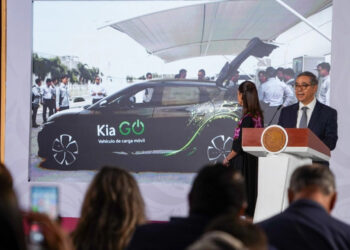La firma coreana Kia invertirá 649 mdd en México para iniciar en el país la producción de vehículos eléctricos
