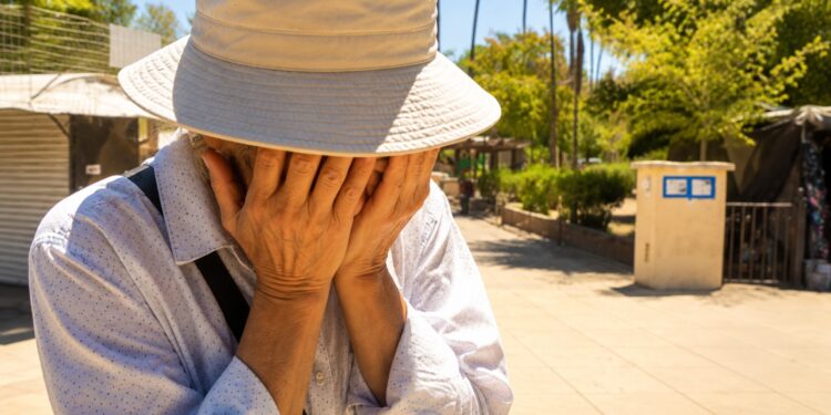 Advierte Salud Sonora que el calor extremo puede afectar el bienestar emocional