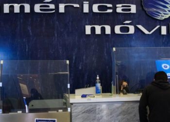 Fitch: empresas de telecomunicaciones de AL tienen perspectiva estable
