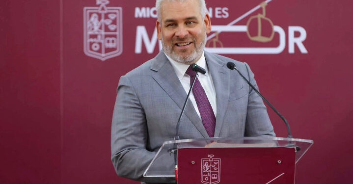Ramírez Bedolla busca restablecer exportación de aguacate; suspensión de EU fue por operativos recientes, dice