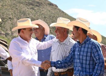 *Sonora lidera el crecimiento del campo en el norte del país: Durazo*