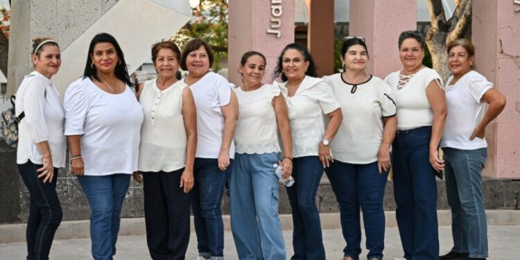ALEGRÍA Y CONVIVENCIA LLENAN LA PLAZA ÁLVARO OBREGÓN CON TARDES DE ORO