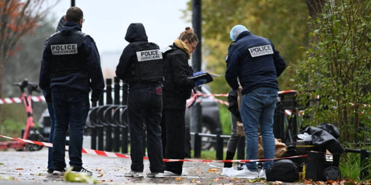 seguridadenfrancia24de10de126